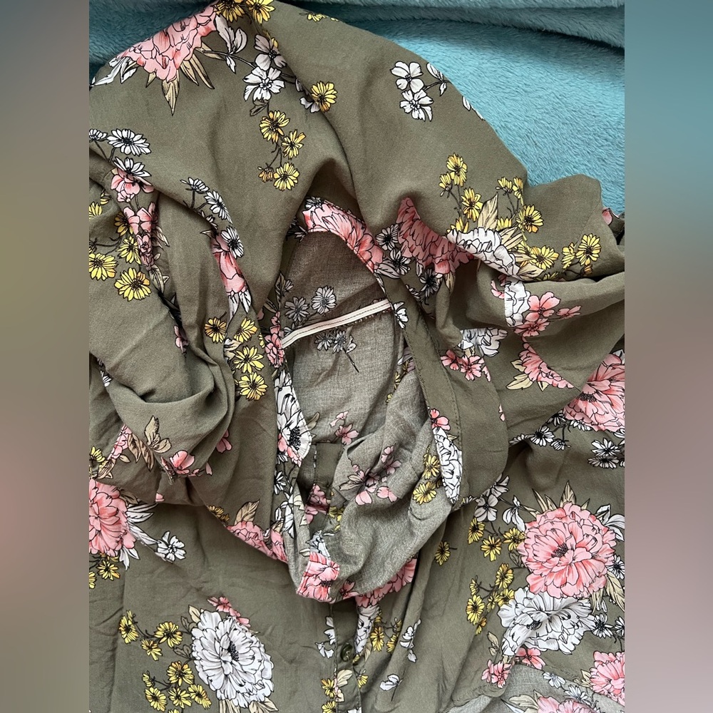 Olive floral blouse - Picture 6 of 10